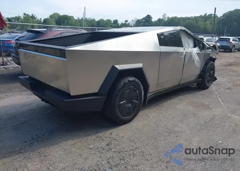 2025 Tesla Cybertruck Cyberbeast z USA, uszkodzony, nr VIN 7G2CEHEE3SA061973